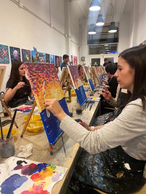 Barcelona: Learn to paint, sip wine, enjoy snacks & music - Who this class suits best during your Barcelona trip