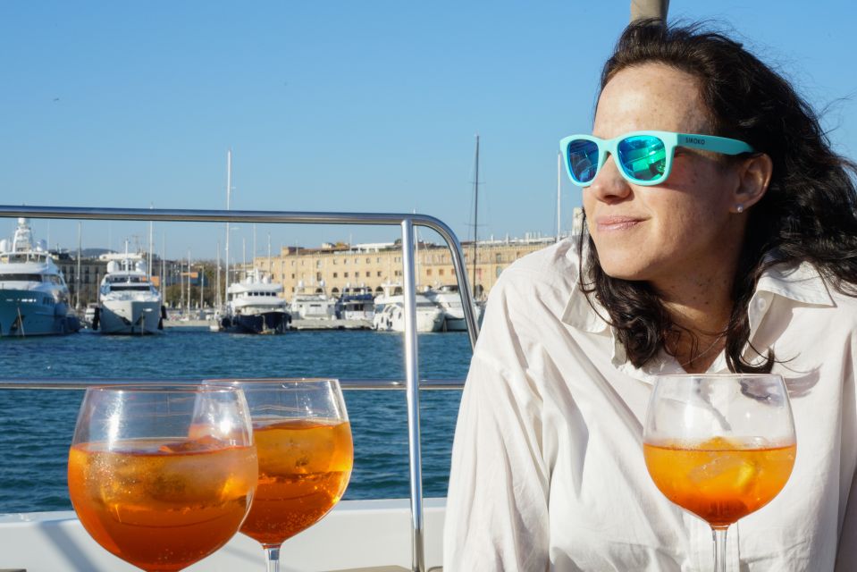 Barcelona: Lunch or Dinner on the Mediterranean Sailing Tour - Crew and service: small details that make it feel personal