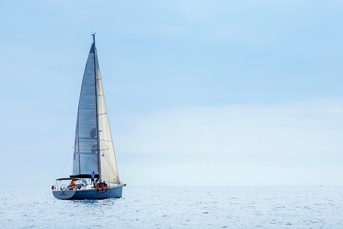 Barcelona Luxury Yacht Cruise – Day or Sunset, Open Bar & Snacks - The 2-Hour Plan: Sailing, Skyline Views, and a Swim Moment