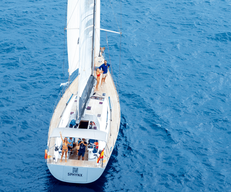 Barcelona: Luxury Yacht Private Sailing Tour - What You Do on the Water: How 1–7 Hours Plays Out
