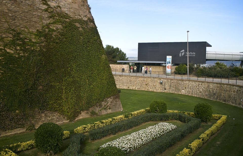 Barcelona: Montjuïc Cable Car Ticket with Audio Guide - Final call: Should you book this Montjuïc + audio combo?