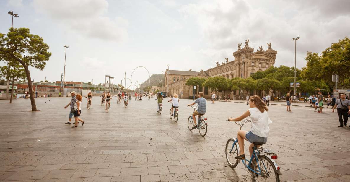 Barcelona Montjuic Three-Hour Bike Tour - Magic Fountain: the show moment you’ll actually remember