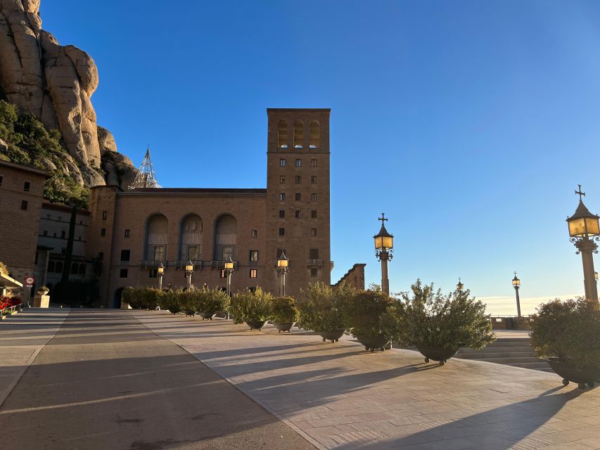Barcelona: Montserrat Early Trip — Cable Car, Abbey & Hike - Weather and packing: Montserrat is dramatic early