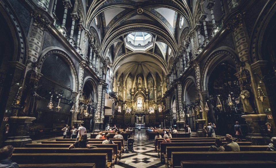 Barcelona: Montserrat Monastery & Hiking Off the Beaten Path - Climb strategy and what to expect on steep trail sections