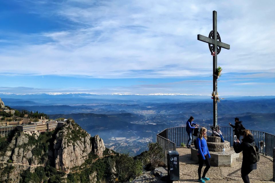 Barcelona: Montserrat Monastery & Hiking Off the Beaten Path - The shaded descent through forests and rock corridors