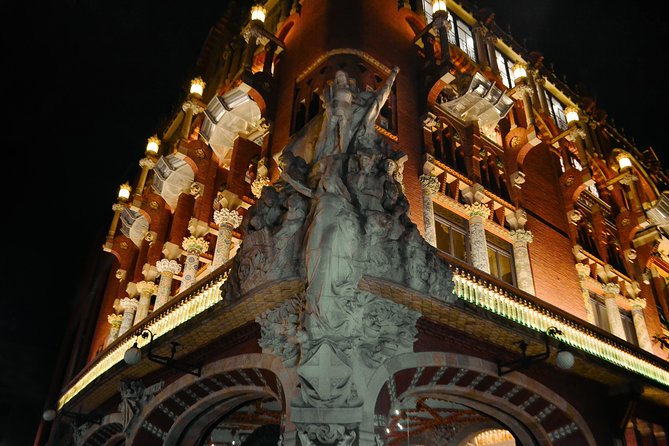 Barcelona Night Bike Tour with Local Tapas and Cava Stop - Casa Golferichs and Palau de la Música: Facades That Pop at Night