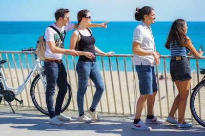 Barcelona Off The Beaten Track 4h Bike Tour - Stop-by-stop: what you’ll see and what to watch for