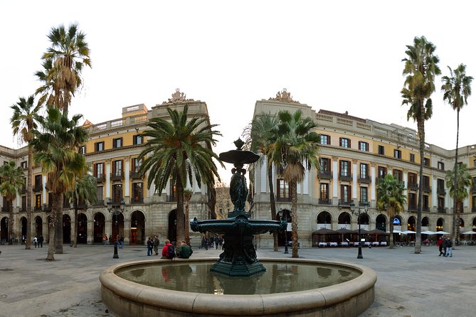 Barcelona Old Town Night Small Group Tour with Tapas & Flamenco - Value for $72.59: what you’re really paying for