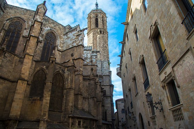 Barcelona Old Town Private Walking Tour - Roman walls and Plaça del Rei: history condensed into street corners