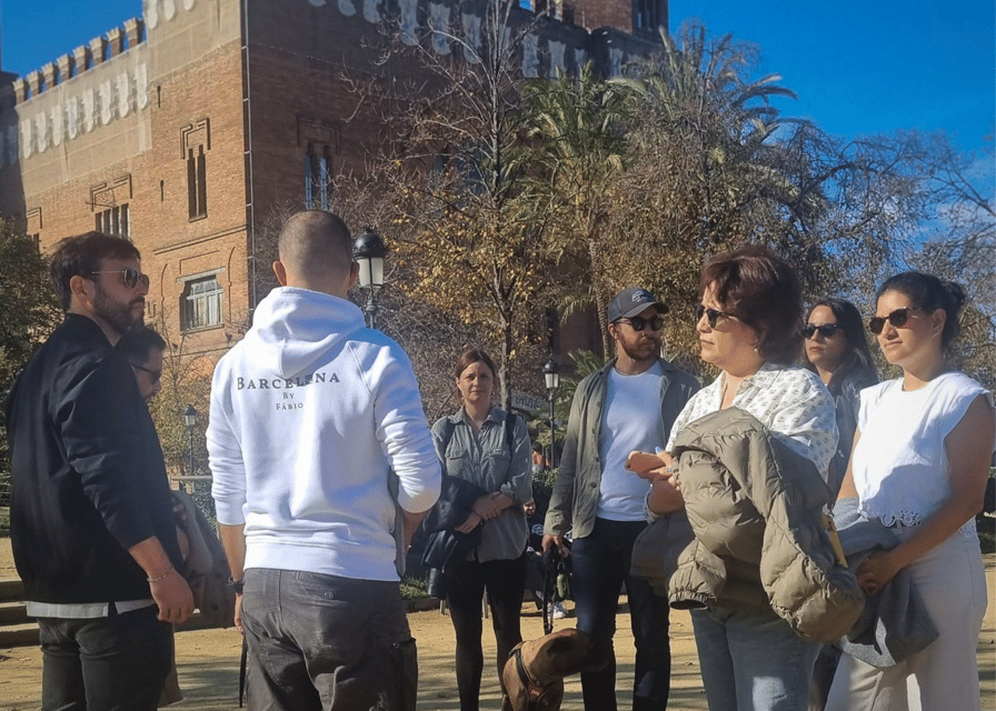 Barcelona: Old Town Private Walking Tour of Past and Present - Why this €50-style price feels fair for a private old-town walk
