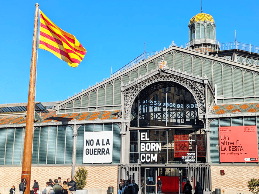 Barcelona: Old Town Private Walking Tour of Past and Present - Should you book this Barcelona Old Town Private Walking Tour?