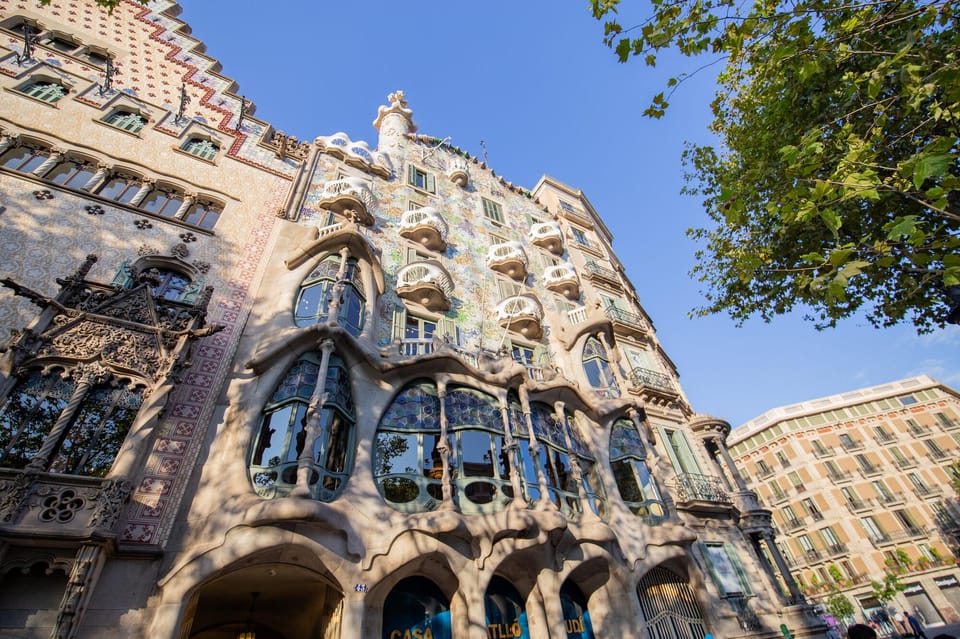 Barcelona: Old Town Walking Tour with Optional Casa Batlló - Should You Book This Barcelona Old Town Tour with Optional Casa Batlló?