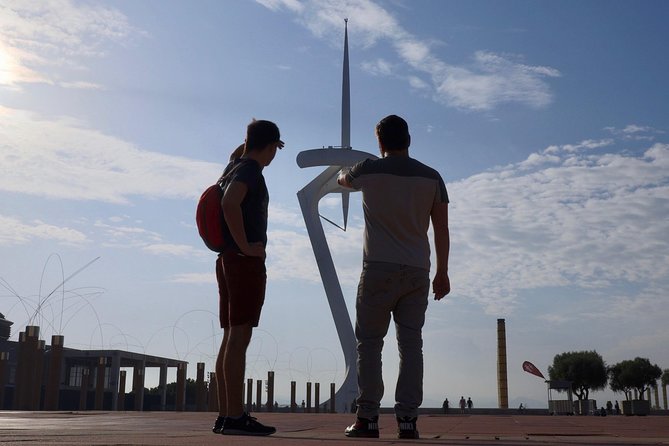Barcelona Panoramic Walking Tour - Discover Montjuic - Crossing Expo 1929 ground: seeing the hill’s planning logic
