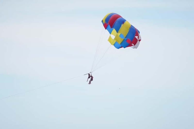 Barcelona: Parasailing magic flight and views above the sea - How Parasailing Works Here (And Why It Feels So Smooth)