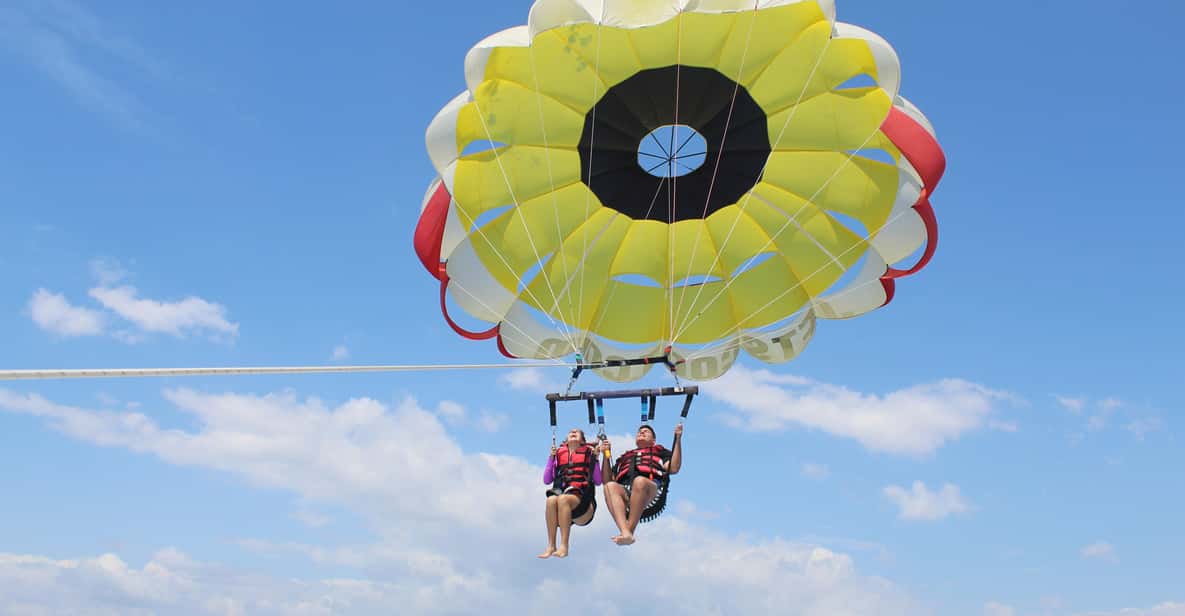 Barcelona: Parasailing with 360º Panoramic Skyline Views - Getting wet, staying comfortable: what to pack for a clean experience