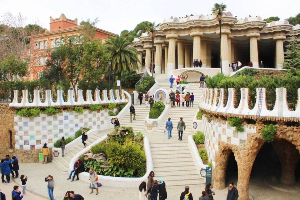 Barcelona & Park Güell: Private Half-Day Tour with Pickup - Park Güell Skip-the-Line: mosaics, viewpoints, and a guide for the symbolism