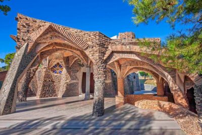 Barcelona Pass: Save up to 50% - Includes Sagrada Familia - Barcelona Views and Getting Around: Hop-On Bus, Torre Glòries, and Montjuïc