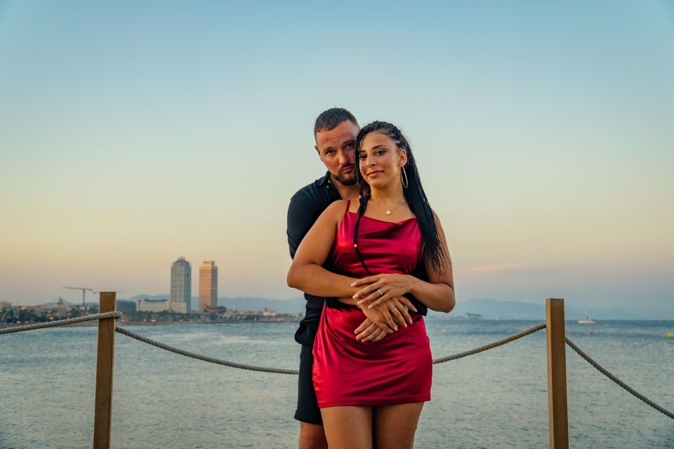 Barcelona Photo Experience: famous landmarks or the beach! - Barcelona in One Half Hour: What This Private Photoshoot Actually Does