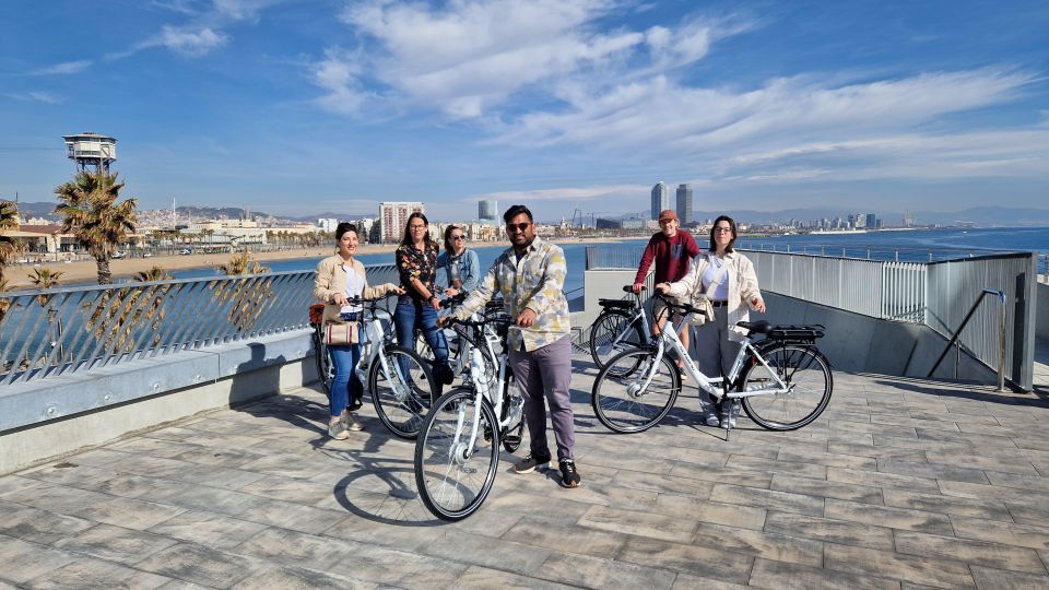 Barcelona Photo Highlights 4h Small Group eBike Tour - Anella Olímpica, panoramic photo time, and the Magic Fountain pause