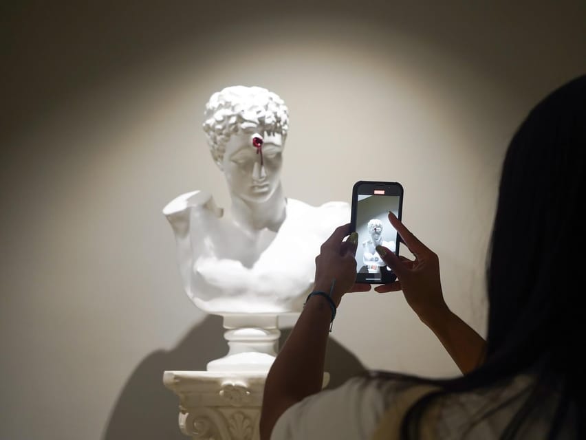 Barcelona: Picasso Museum Tour with Moco Museum Ticket - Should you book this Barcelona Picasso Museum + Moco ticket tour?