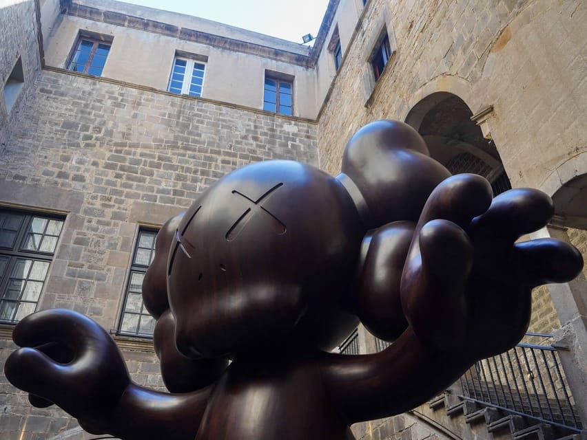 Barcelona: Picasso Museum Tour with Moco Museum Ticket - Skip the ticket line: where time savings actually show up
