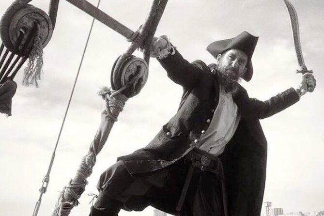 Barcelona Pirate Adventure 75min. - A Pirate Boat Ride From Port Olímpic (and Why It Works)