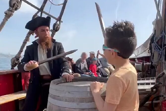 Barcelona Pirate Adventure 75min. - Meeting at Red Fish: How to avoid the dock-day headache