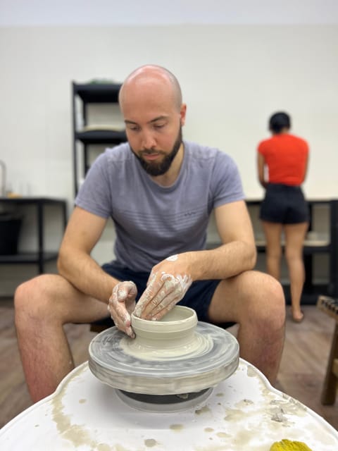 Barcelona: Pottery Wheel Workshop - Glaze step and the included finish: clear glaze plans for later