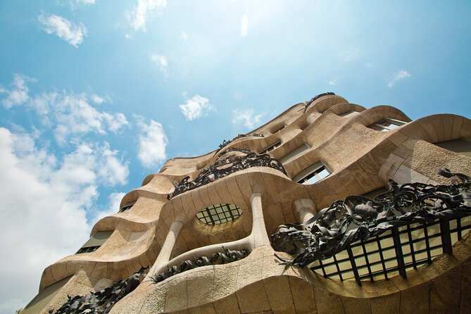 Barcelona Premium Fitness Pass - Price and Value: What $25.47 Buys in Real Terms