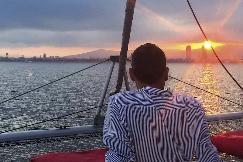 Barcelona: Premium Shared Sunset Cruise (Drinks & Snacks) - Key highlights at a glance