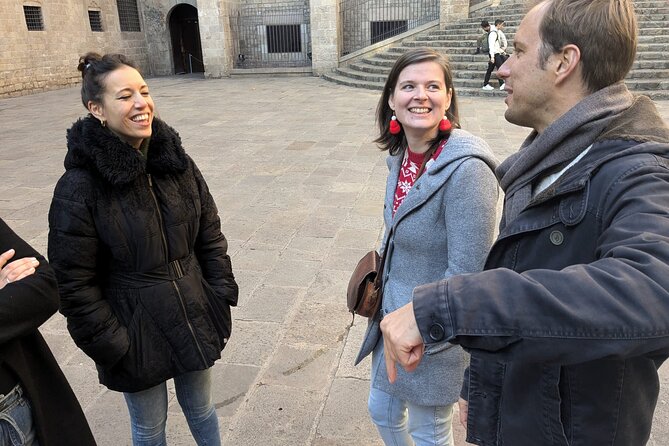 Barcelona: Premium Wine Tasting & Private Walking Tour - Stop 4 at La Vinateria del Call: DOQ Priorat wine plus cheeses in El Call