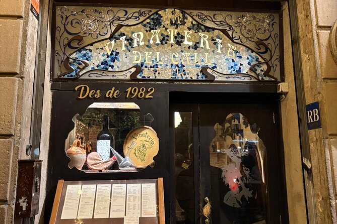 Barcelona: Premium Wine Tasting & Private Walking Tour - Private guide energy: why the walking tour feels different from a hop-on hop-off plan