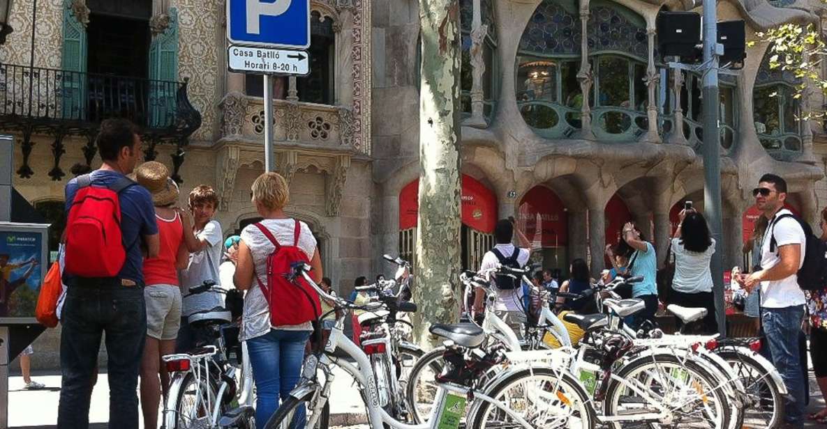 Barcelona: Private 5 Neighborhoods Tour by Electric Bike - Meet at Plaça Reial: Starting in the Gothic Quarter the Right Way