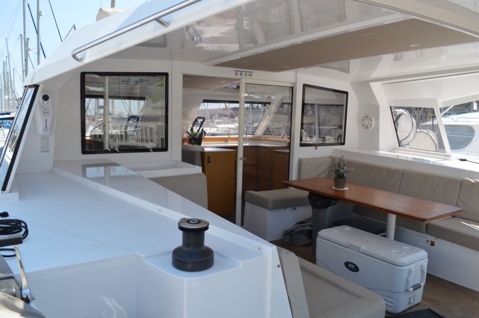 Barcelona: Private Catamaran Sailing with Drinks and Snacks - The people factor: Skippers and crews that actually manage the day