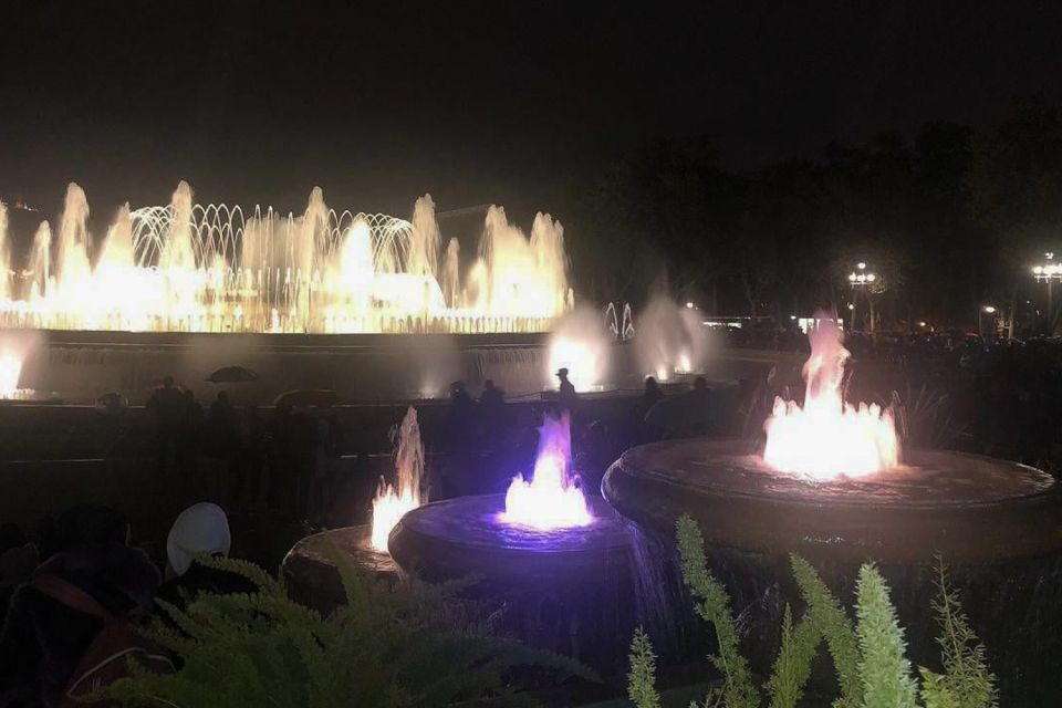 Barcelona: Private City Sights Tour, Including Cable Car - Magic Fountain at the end: plan for wonder, keep one foot realistic
