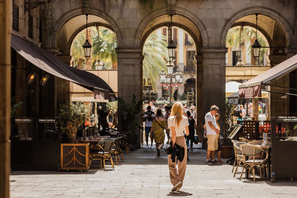 Barcelona: Private Custom Tour with a Local – Icons & Gems - Who this Gothic Quarter tour suits best (and who should skip it)