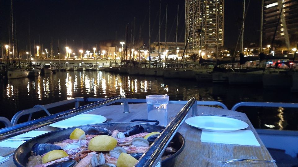Barcelona: Private Evening Cruise with Dinner and Drinks - Sailing the coast for skyline views and music