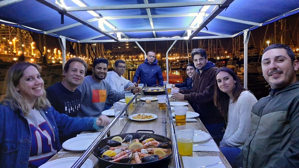 Barcelona: Private Evening Cruise with Dinner and Drinks - Who should book this cruise?