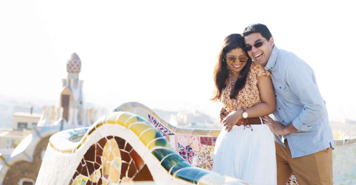 Barcelona: Private Full Park Güell Photoshoot - Park Güell Photoshoot With a Pro Photographer (Not a Selfie Marathon)