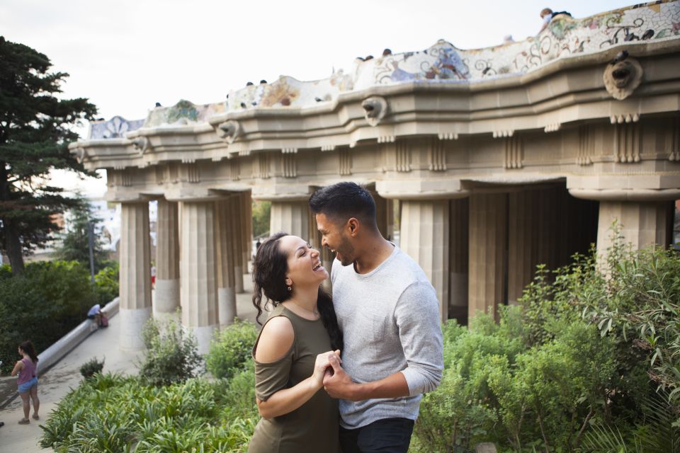 Barcelona: Private Full Park Güell Photoshoot - Is It Worth $188 per Person? A Straight Value Check