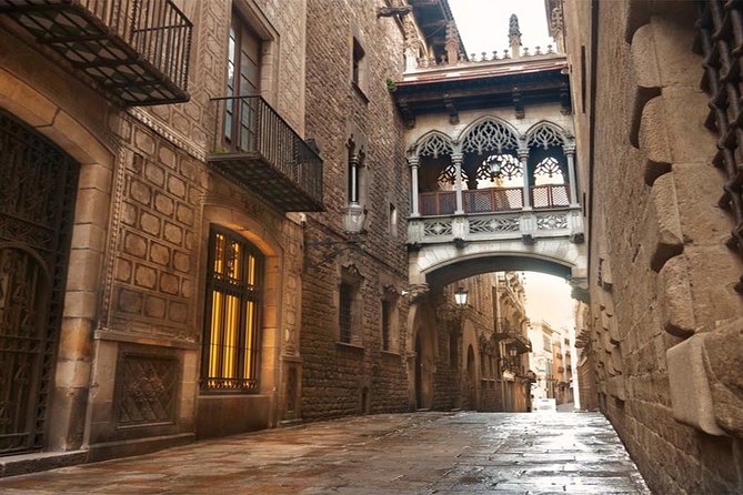 Barcelona Private Gothic Quarter Tour with Flamenco Show - Key points before you go