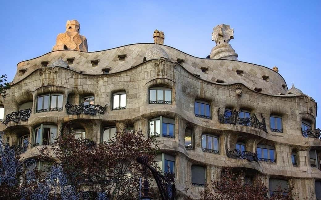 Barcelona: Private Half-Day Sightseeing Tour with a Local - Key things I’d watch for