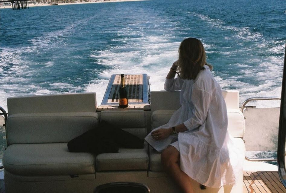 Barcelona: Private Motor Yacht Charter - Chartering the Azymut 46: what you’re actually booking