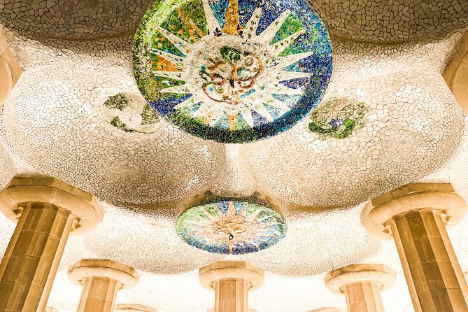 Barcelona: Private Sagrada Familia & Park Guell tour with Pickup - Sagrada Familia: seeing the building instead of just seeing a landmark