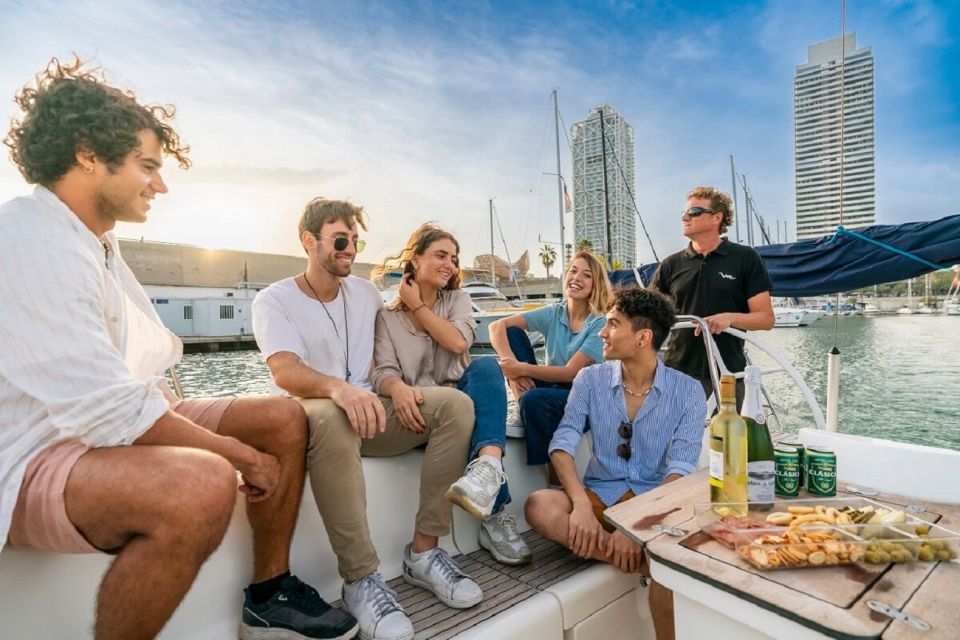 Barcelona: PRIVATE Sailing tour with drinks and snacks - Private sailing off Port Olímpic: what you’re really buying