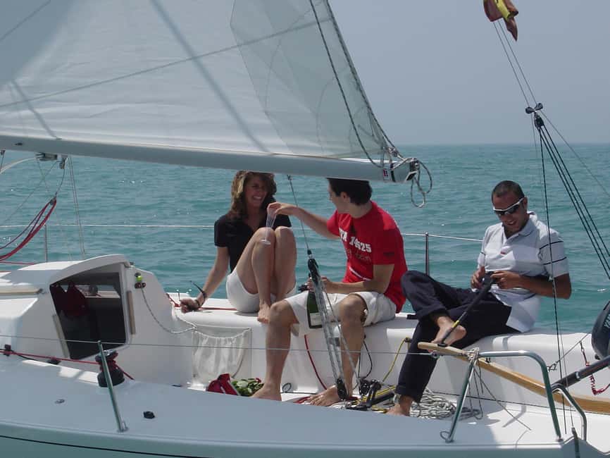 Barcelona: Private Sailing Trip with a Bottle of Cava - Want to learn to sail? Ask the skipper