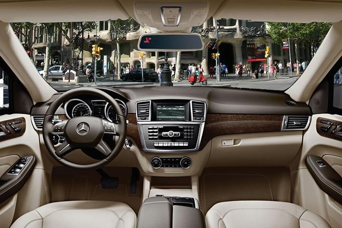Barcelona Private Transfer from Cruise Terminal to City Centre - Quick takeaways