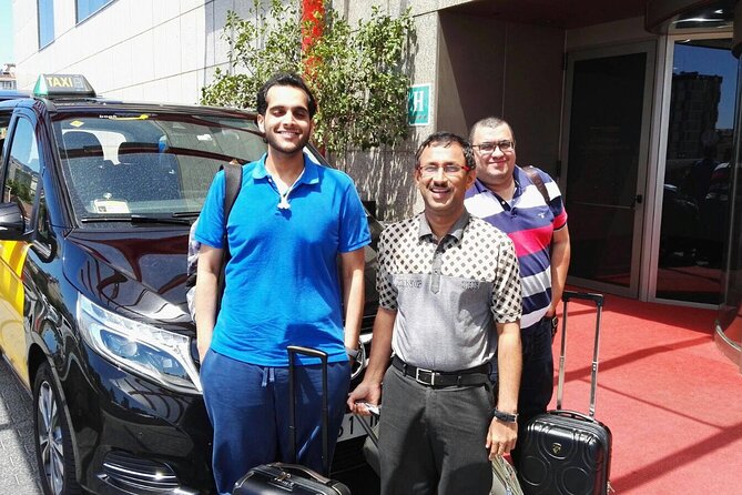 Barcelona Private Transfer from El Prat Airport to Cruise Terminal - Group size and vehicle choices: sedan vs minivan vs minibus