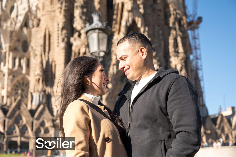 Barcelona: Professional Photoshoot Outside Sagrada Familia - Cost and value: is $65 per group a good deal?