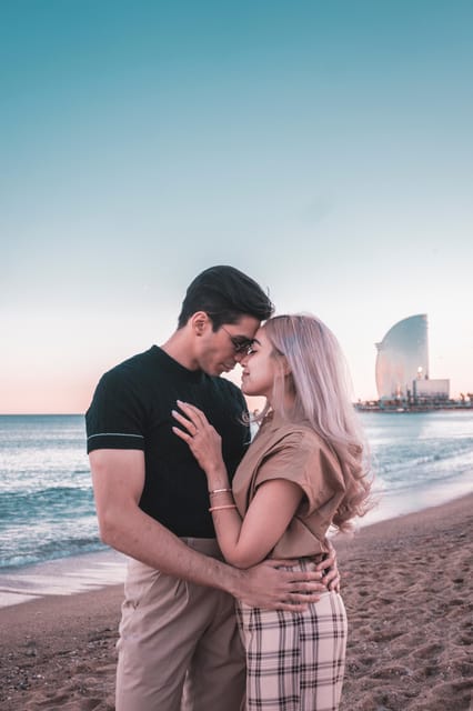 Barcelona: Professional Private Photoshoot - What You Get: 25 or 50 Edited Photos, Not a Random Mix
